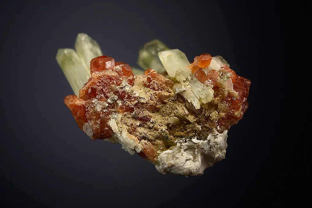 Diopside with Grossular var. Hessonite - image 4
