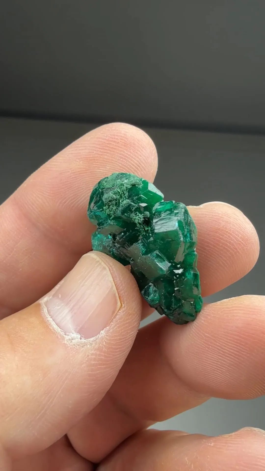 Dioptase - image 2