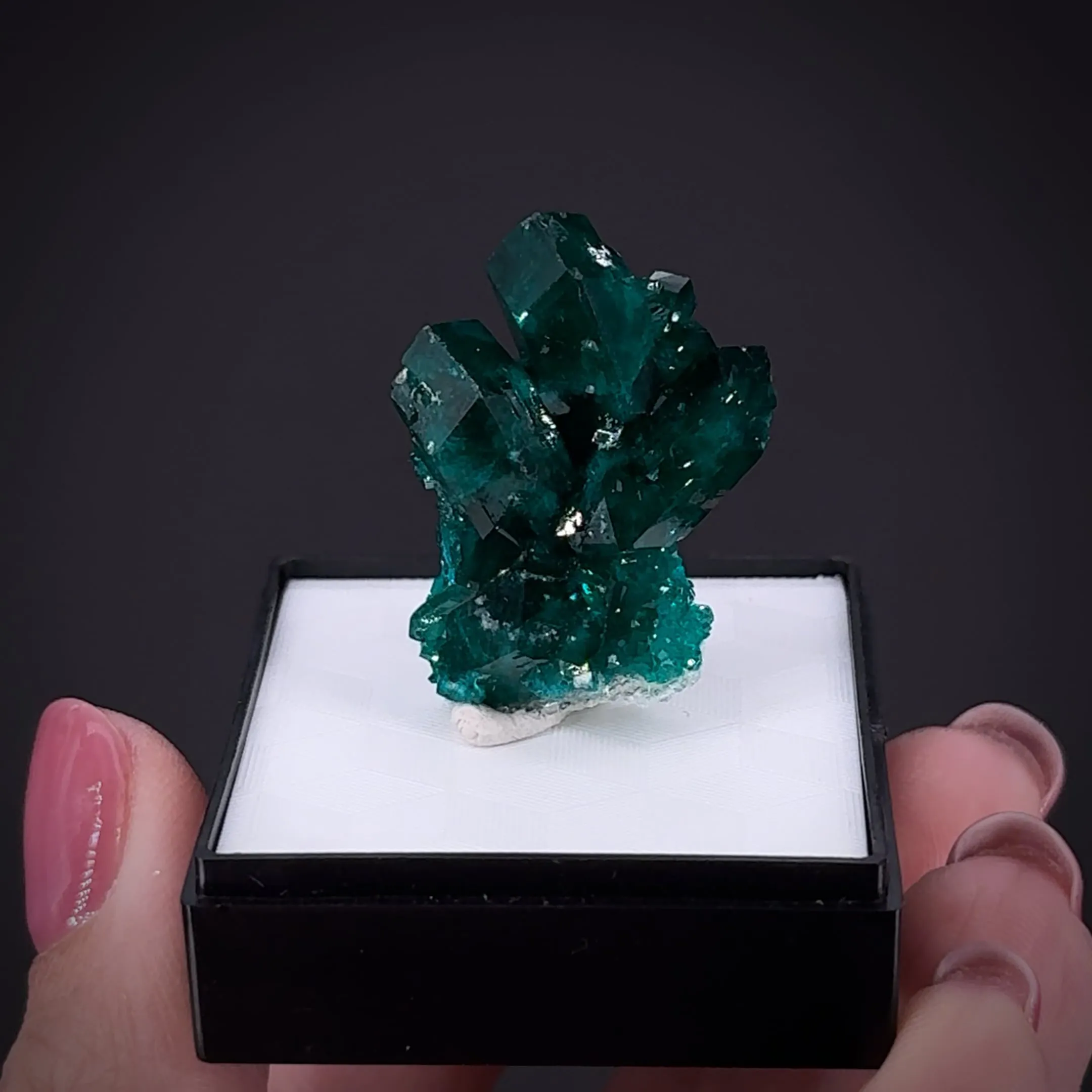 Dioptase - image 2