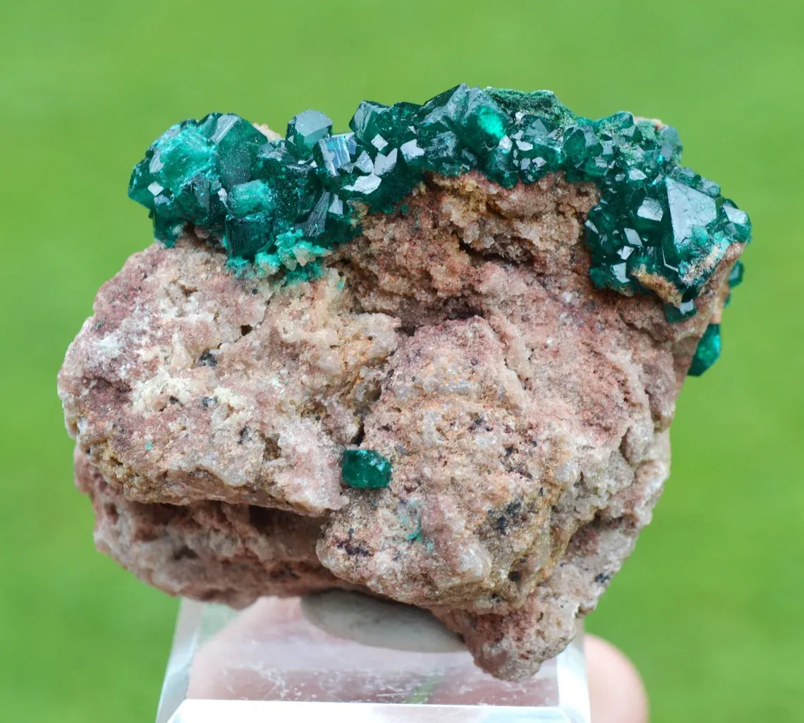 Dioptase 129 grams - Tantara Mine, Shinkolobwe, Kambove Territory, Haut-Katanga, DR Congo - image 1