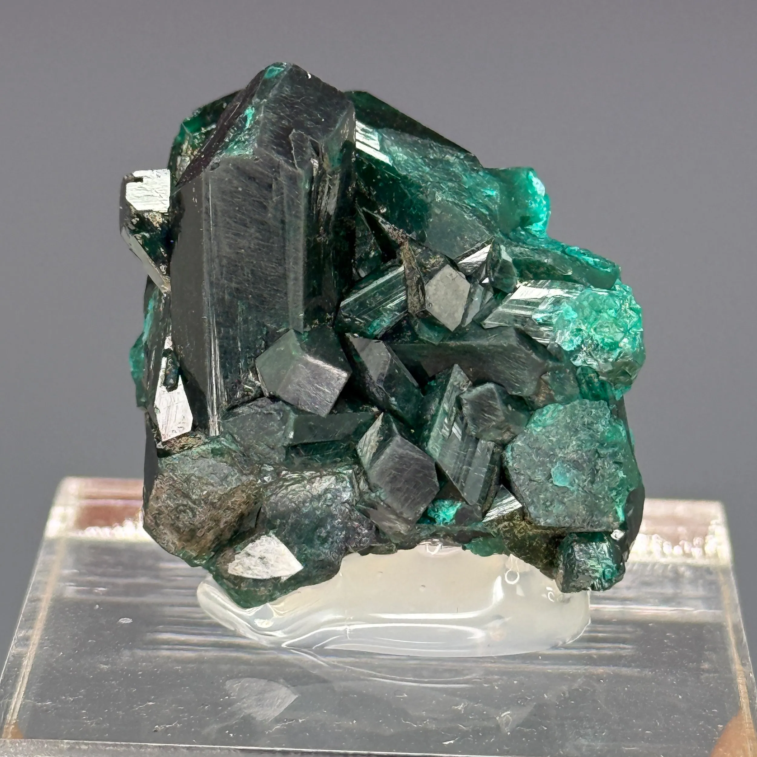 Dioptase - image 1