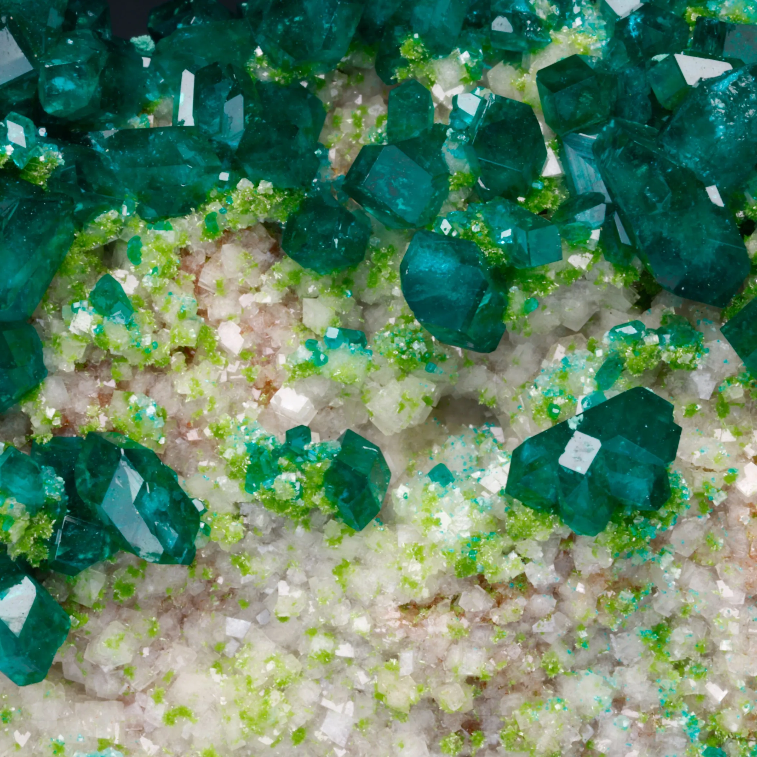 Dioptase - image 2
