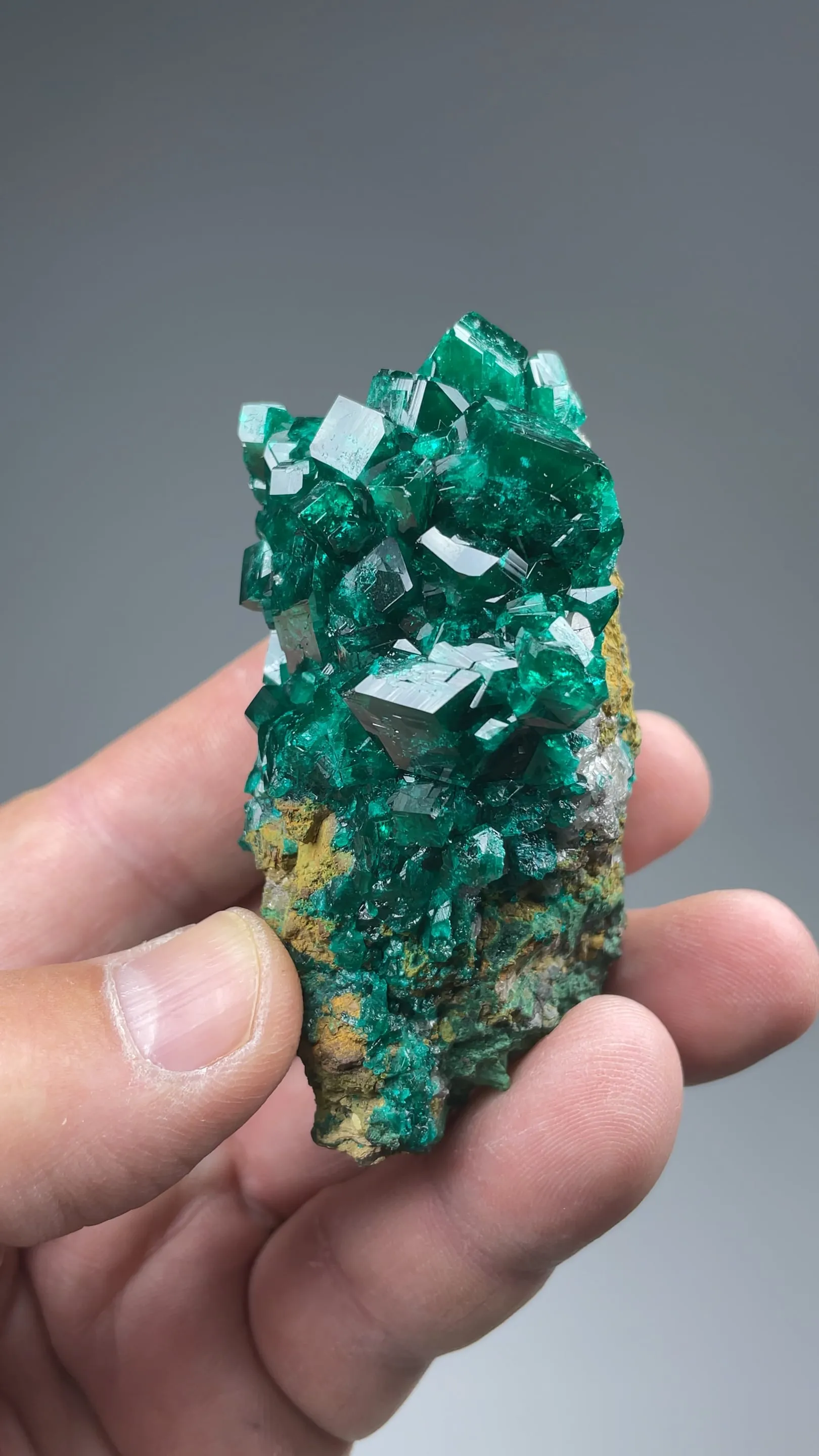 Dioptase - image 2