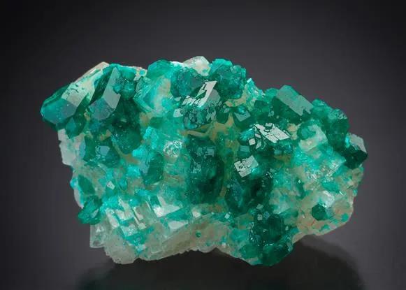 Dioptase - image 1