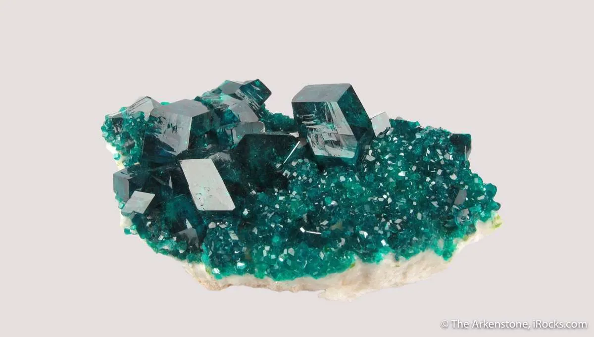Dioptase (2 generations) on Calcite - image 2