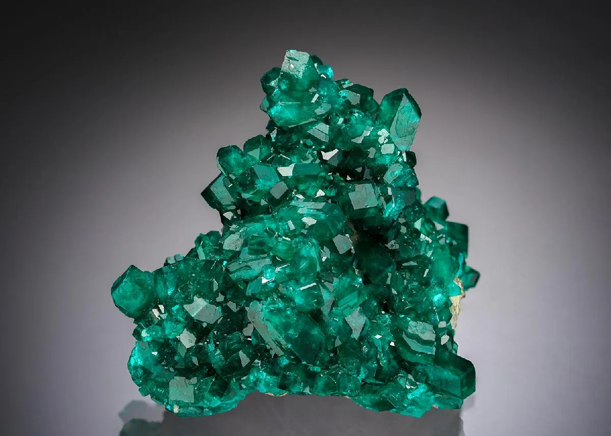 Dioptase - image 1