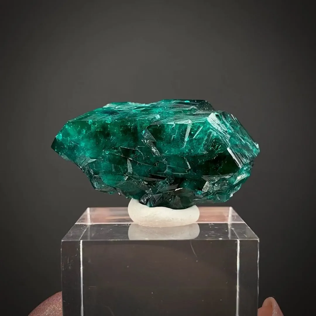 Dioptase - image 1
