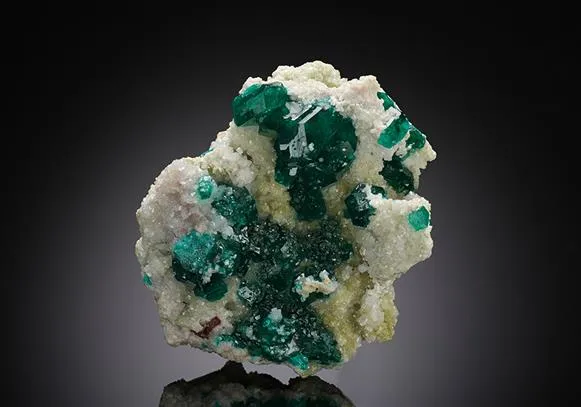 Dioptase image