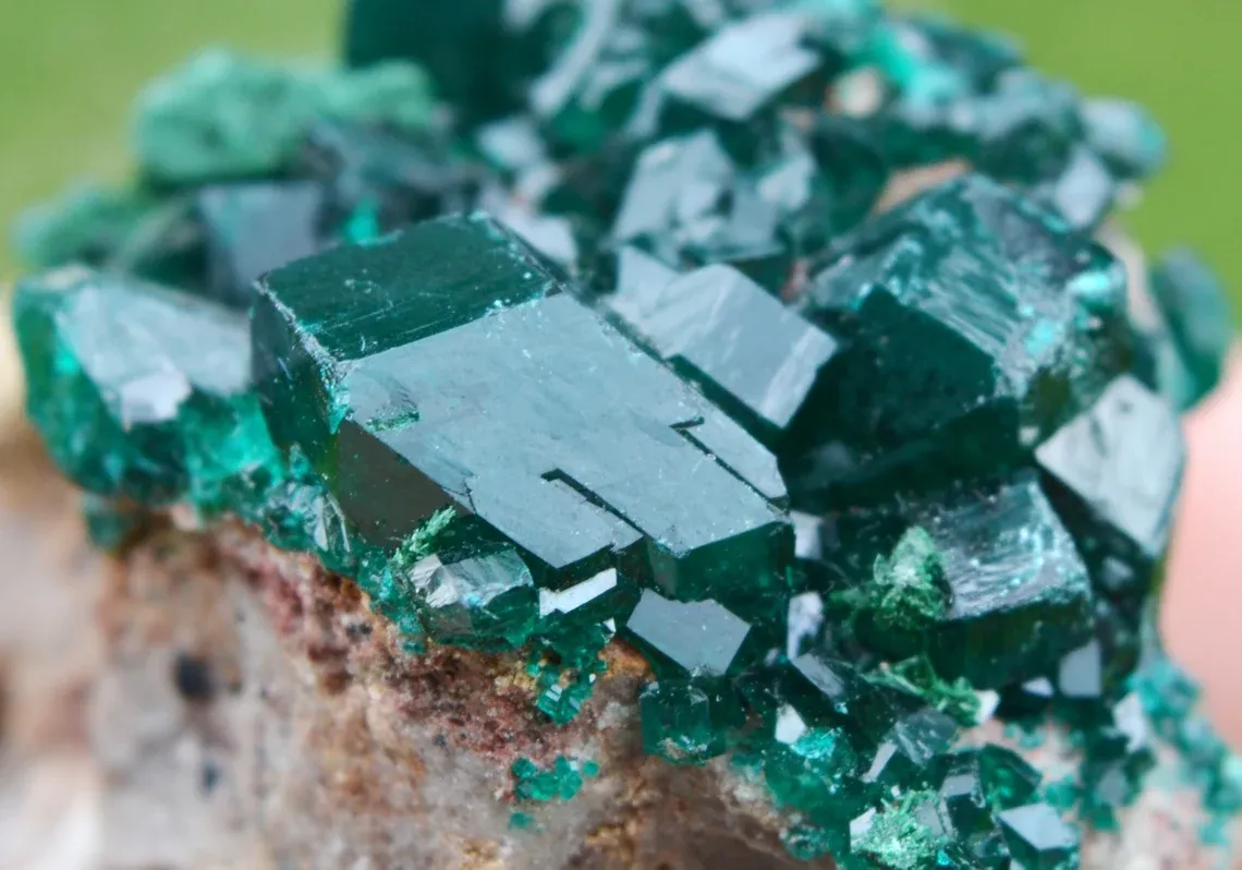 Dioptase 43 grams - Tantara Mine, Shinkolobwe, Kambove Territory, Haut-Katanga, DR Congo - image 3