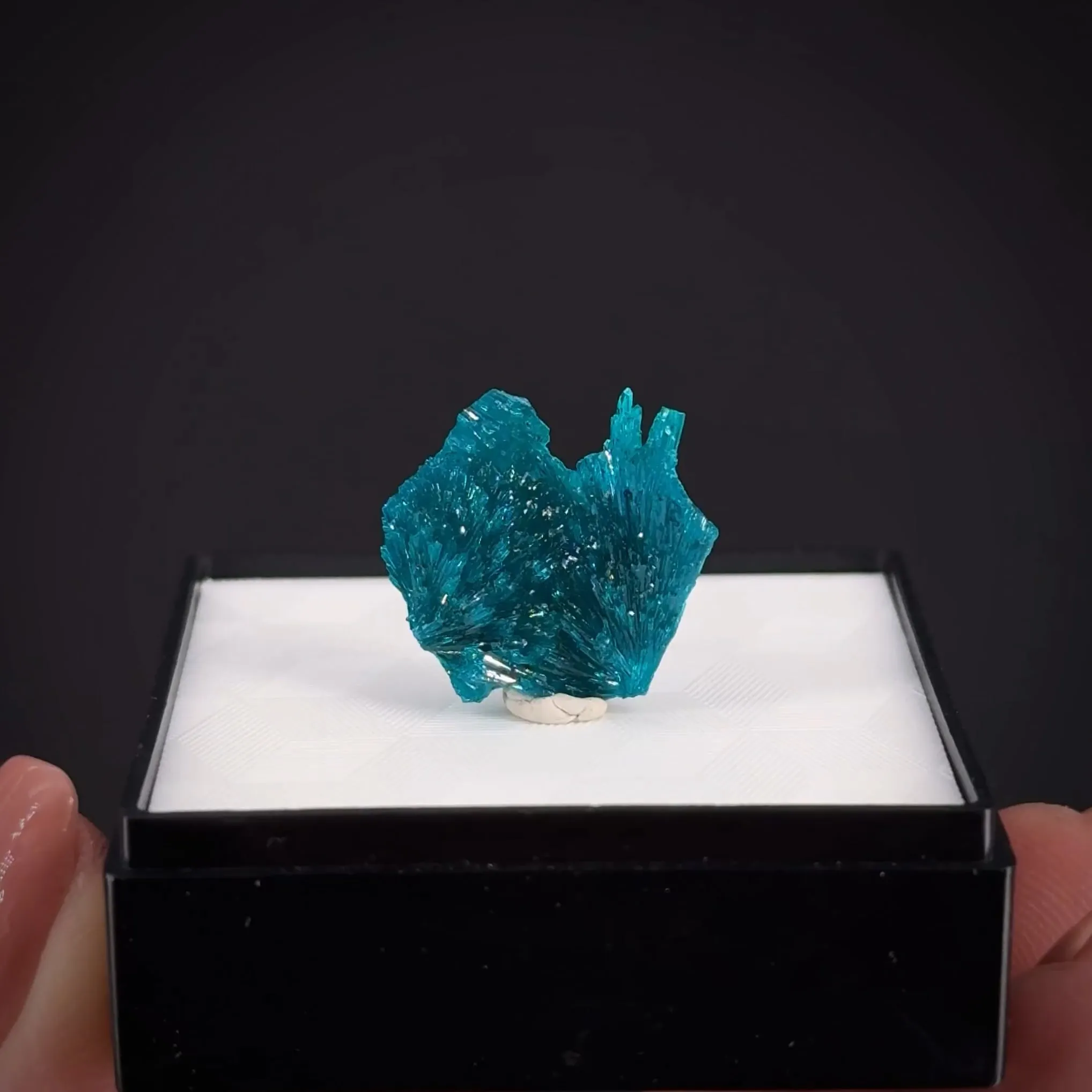 Dioptase - image 2