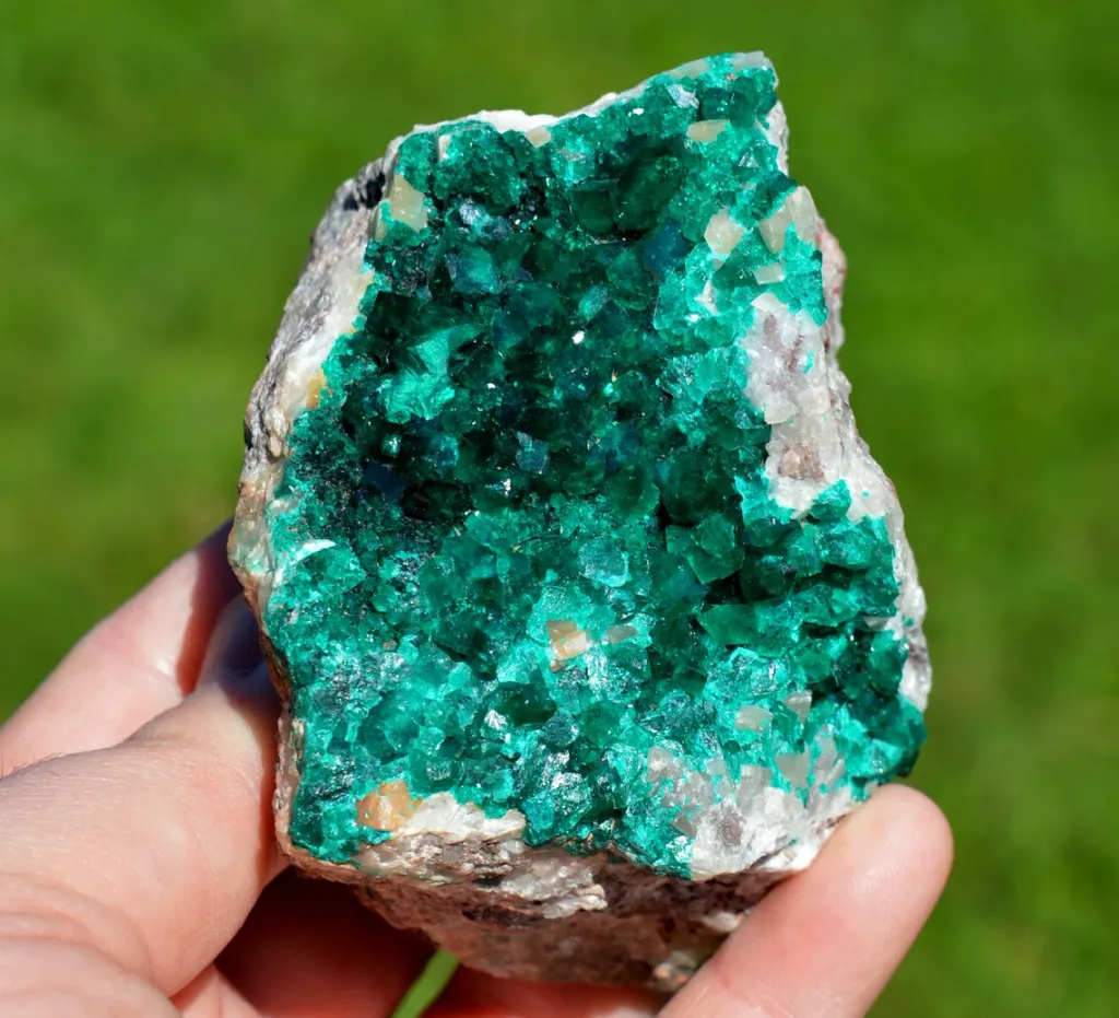 Dioptase 552 grams - Tsumeb Mine, Tsumeb, Oshikoto Region, Namibia image