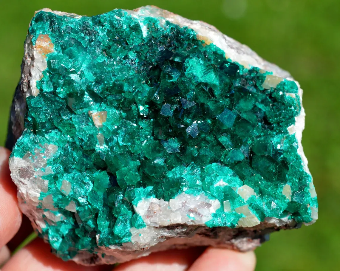 Dioptase 552 grams - Tsumeb Mine, Tsumeb, Oshikoto Region, Namibia - image 6