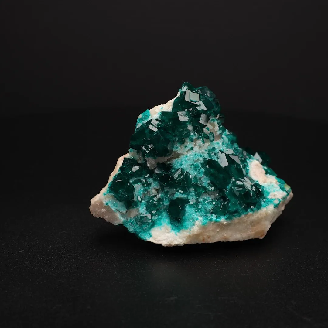 Dioptase - image 2
