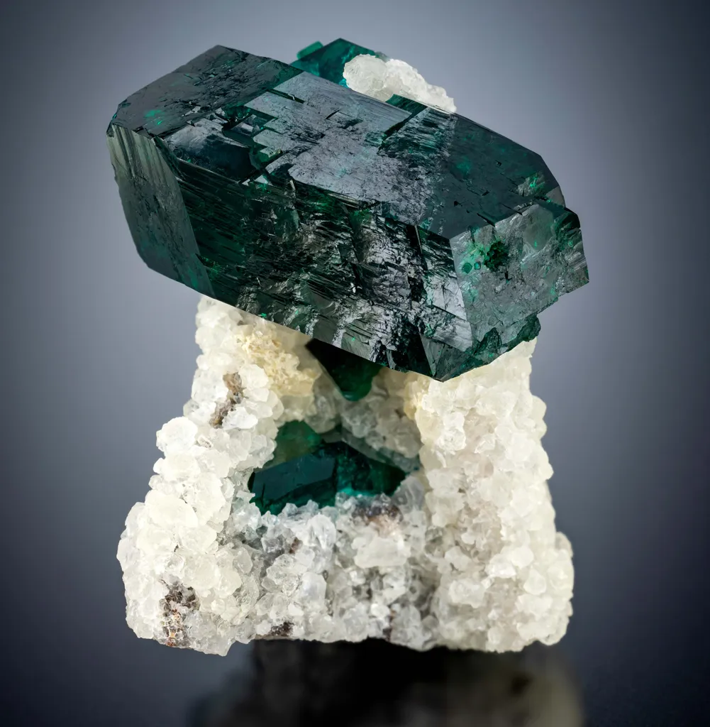 Dioptase image