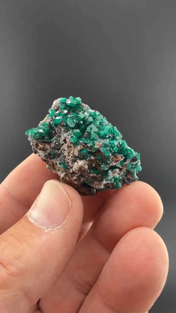 Dioptase image