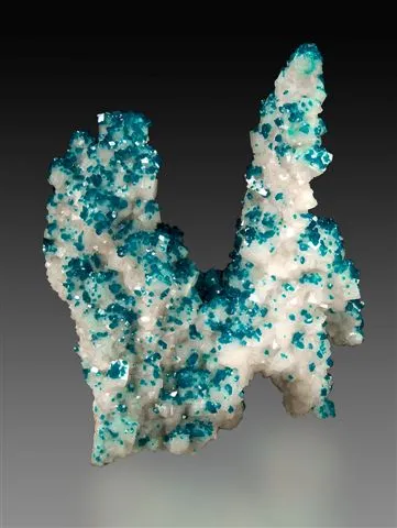 Dioptase - image 1