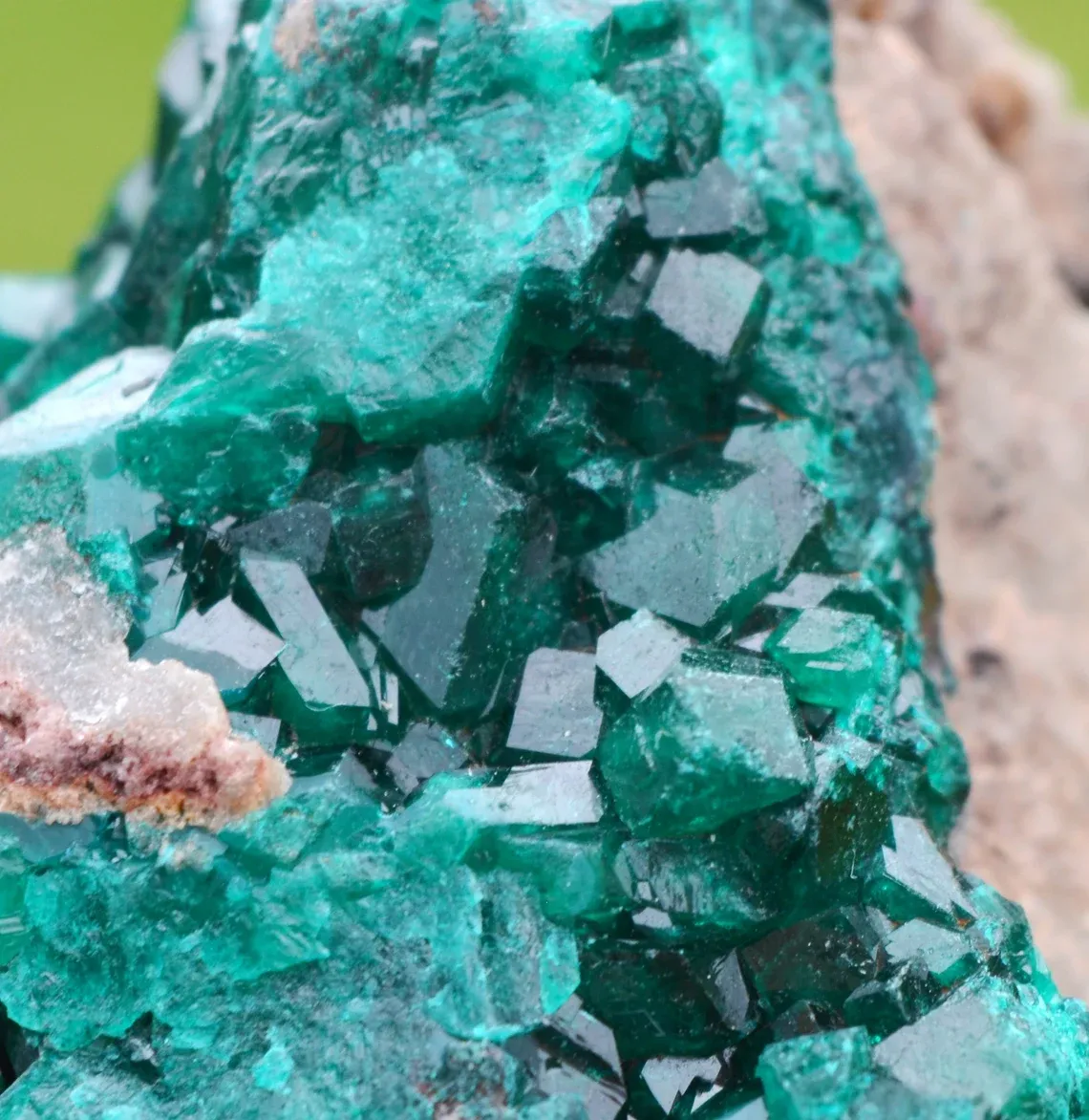 Dioptase 70 grams - Tantara Mine, Shinkolobwe, Kambove Territory, Haut-Katanga, DR Congo - image 4