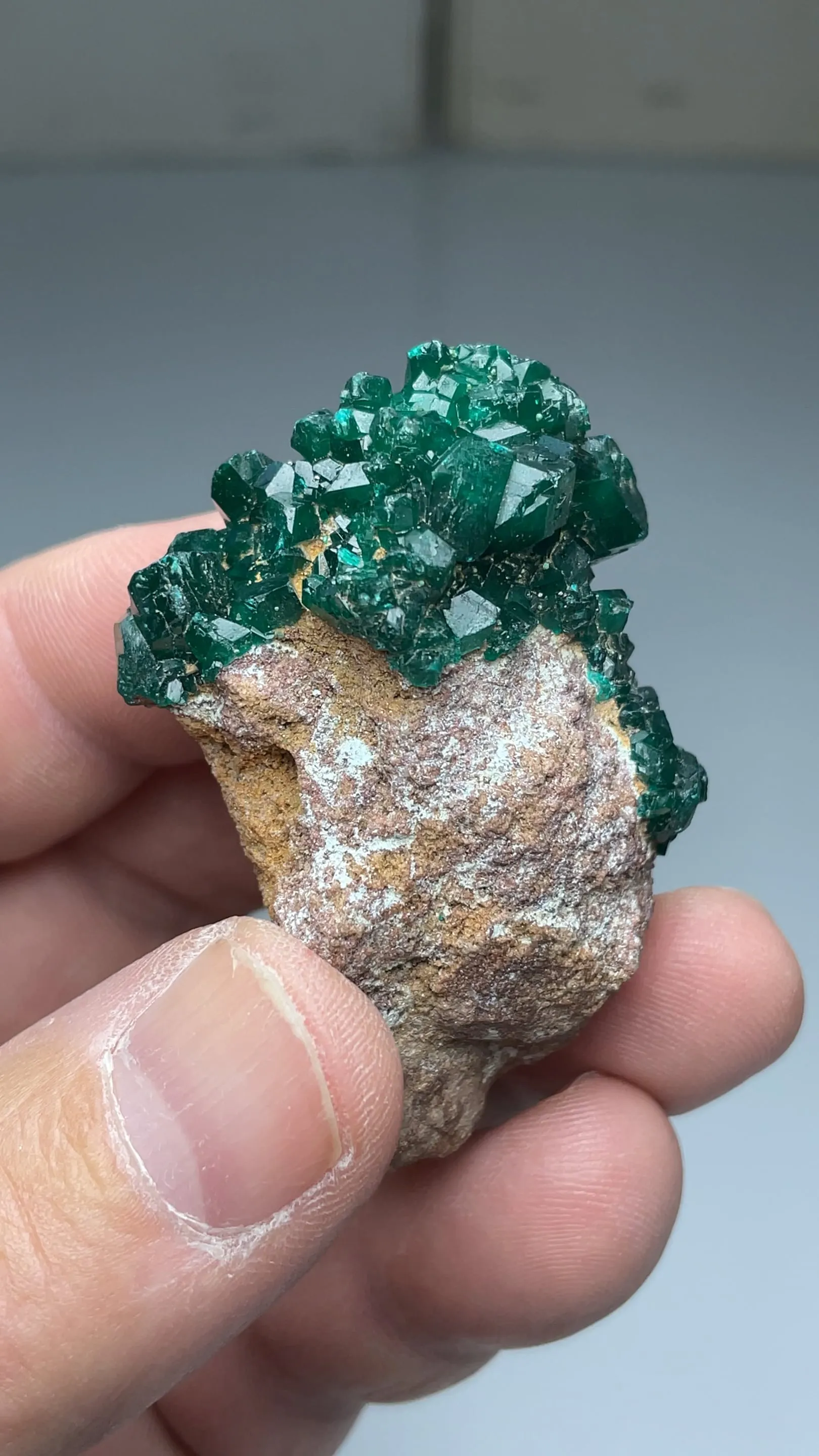 Dioptase - image 2