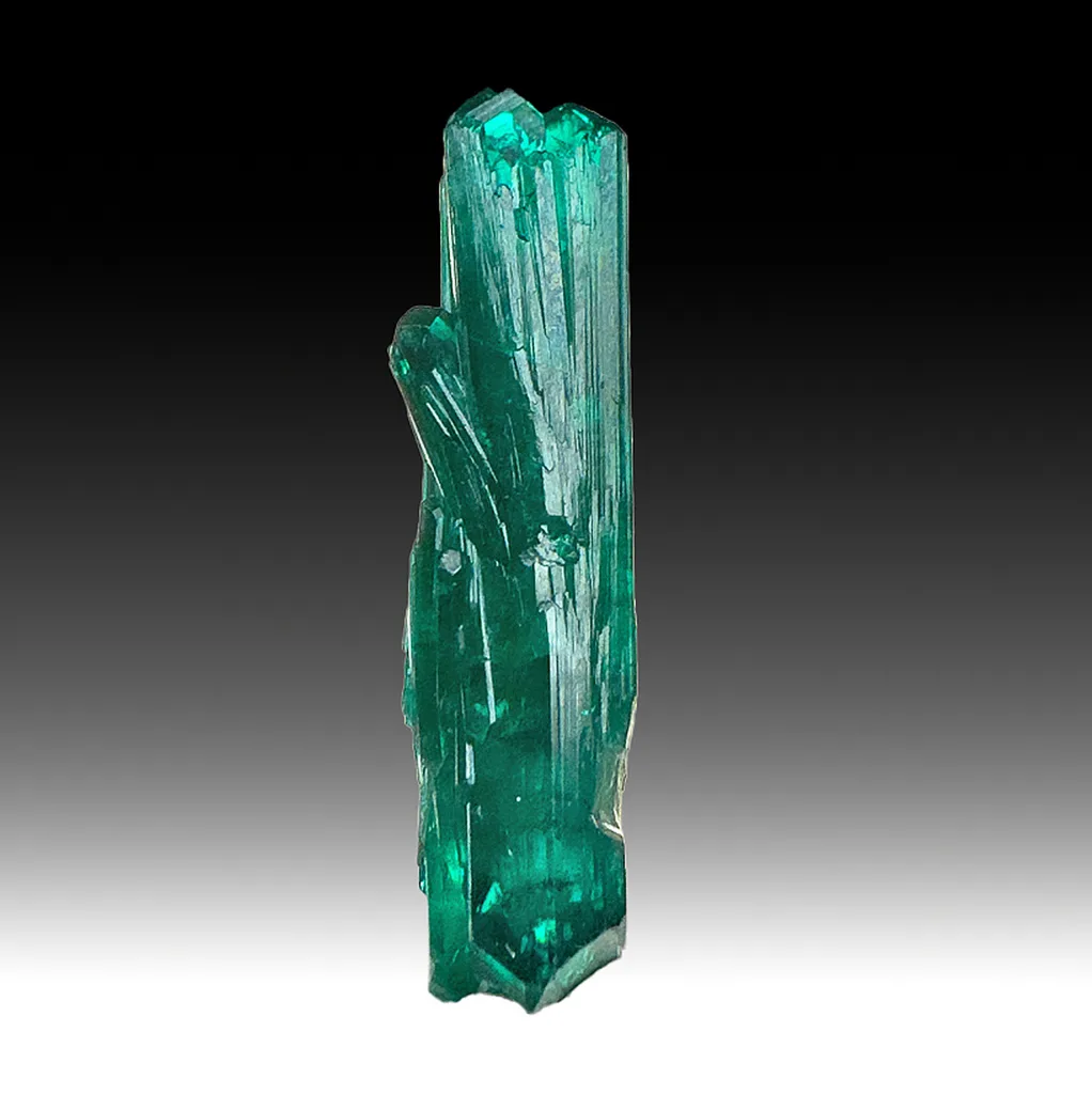 Dioptase - image 1