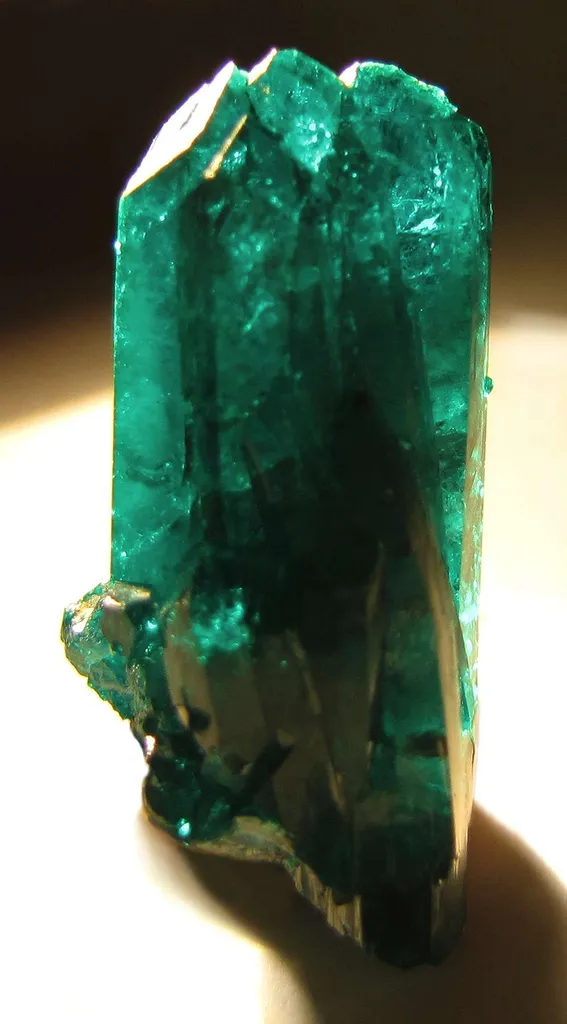 Dioptase - image 2