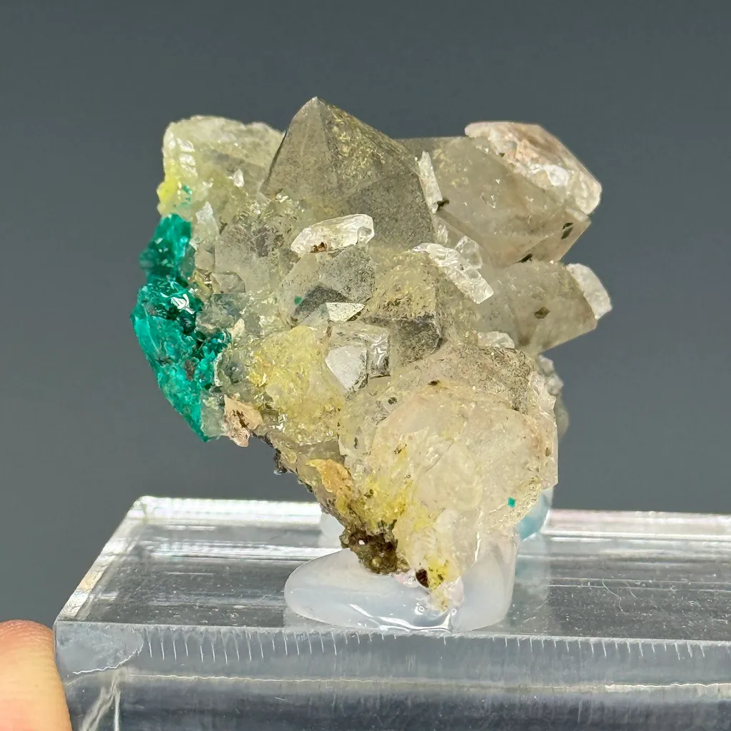 Dioptase - image 2