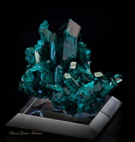 Dioptase - image 2