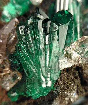 Dioptase - image 2