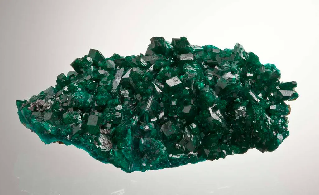 Dioptase - image 3