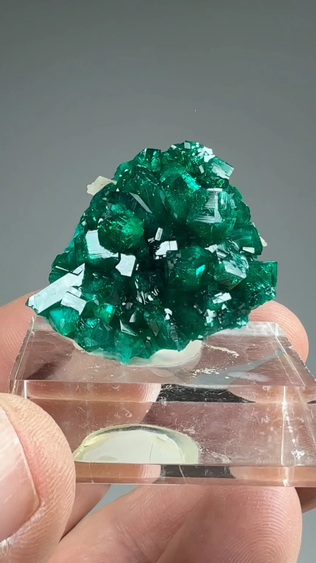 Dioptase - image 2