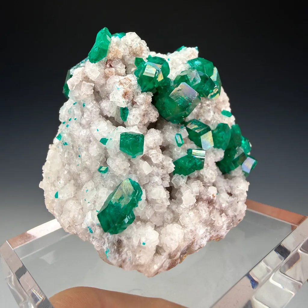 Dioptase - image 3