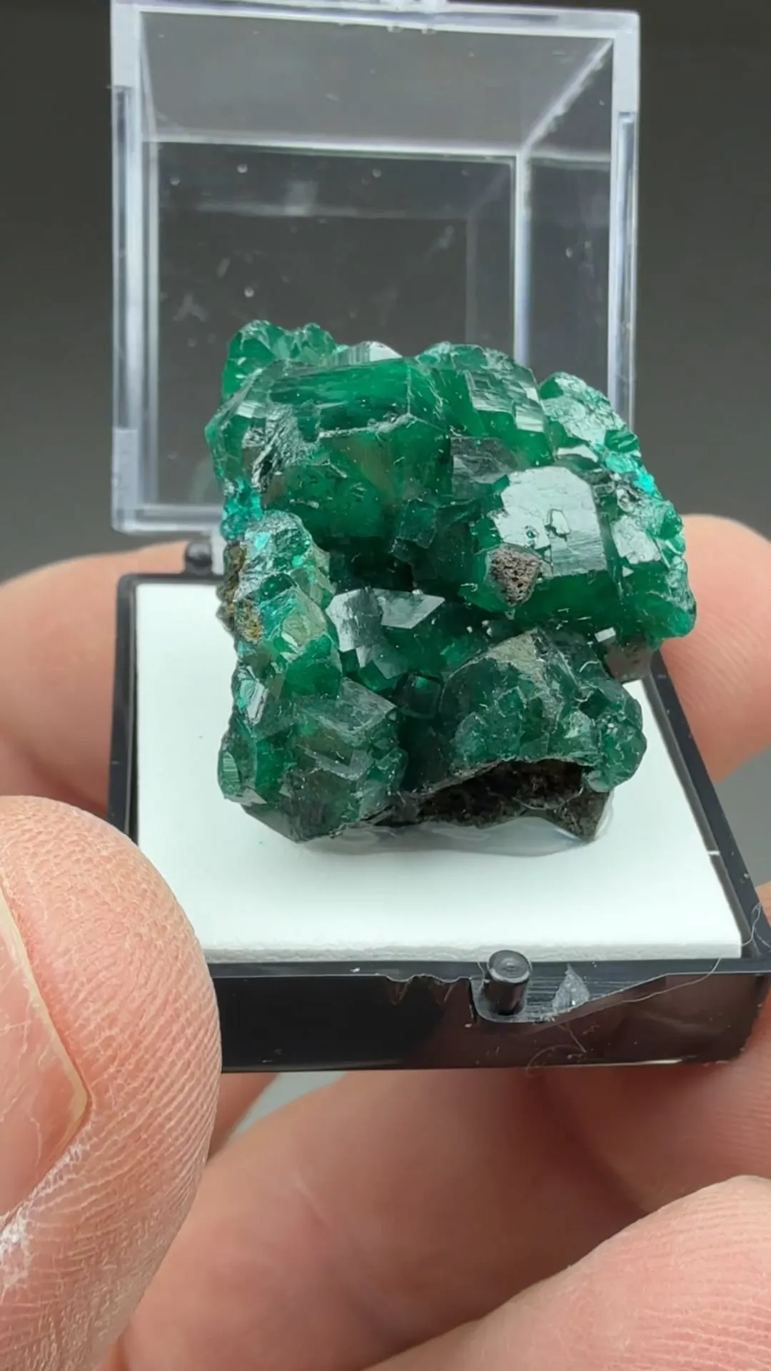 Dioptase - image 2