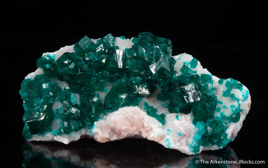 Dioptase and Calcite image