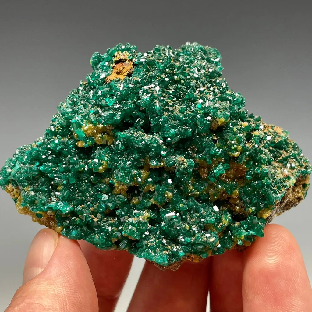 Dioptase and Mimetite - image 5