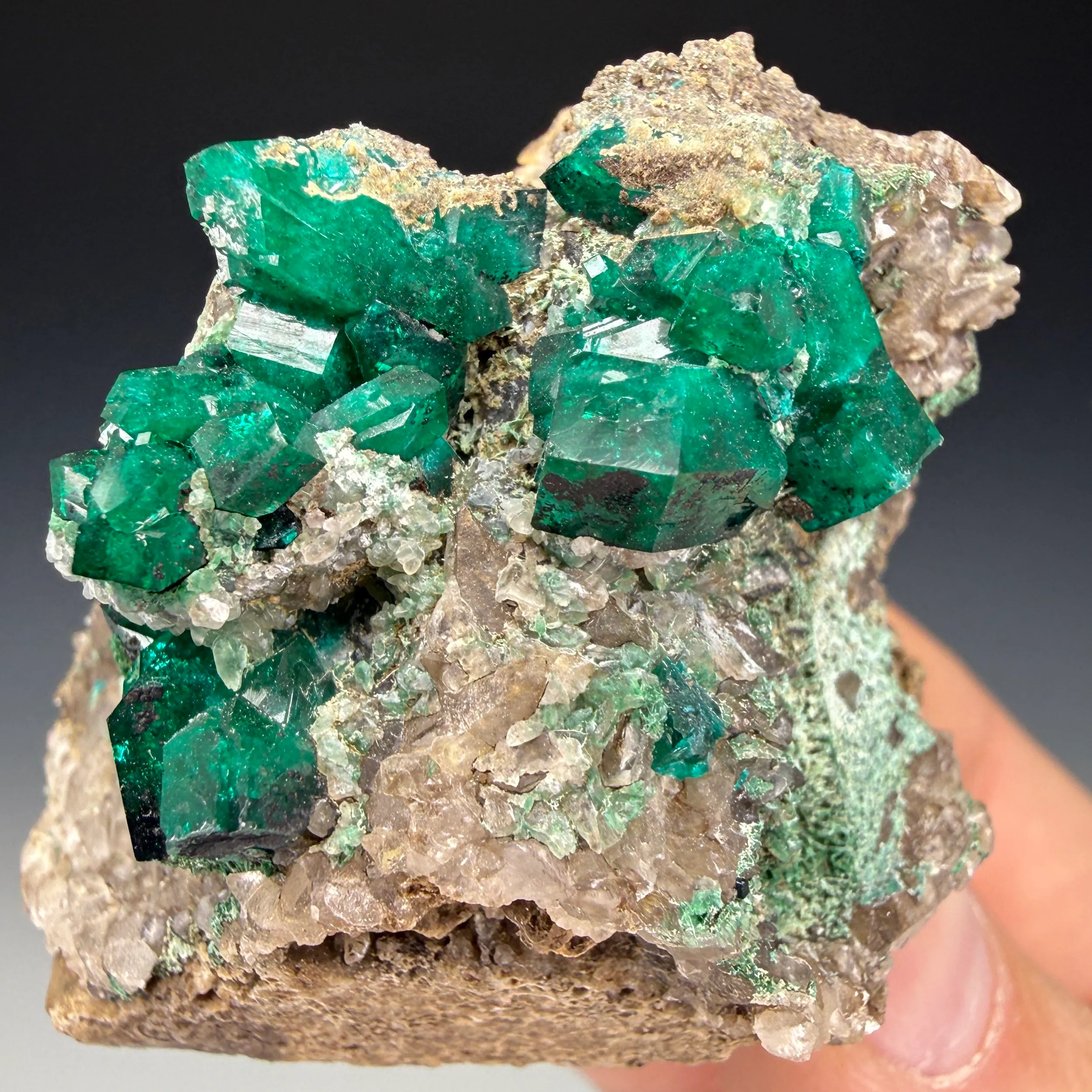 Dioptase - image 1