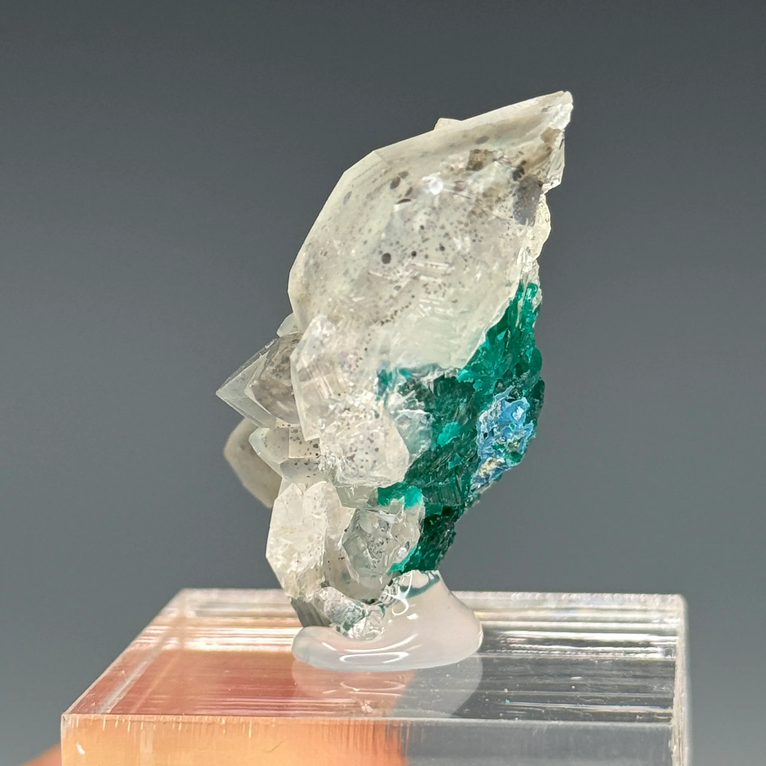 Dioptase - image 2