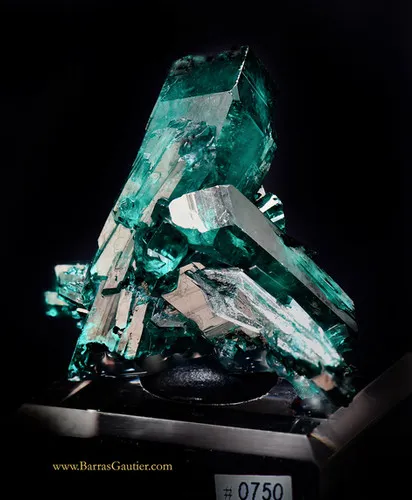 Dioptase image