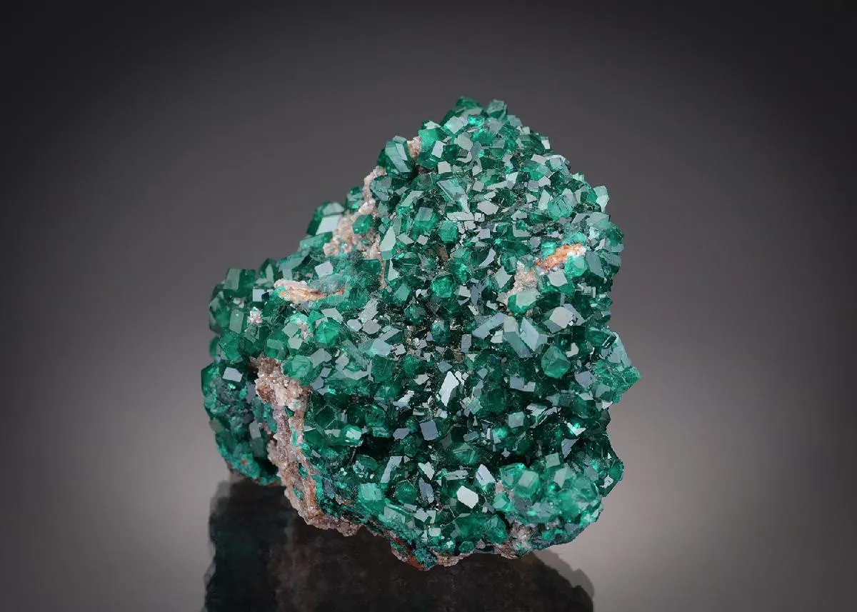 Dioptase - image 1