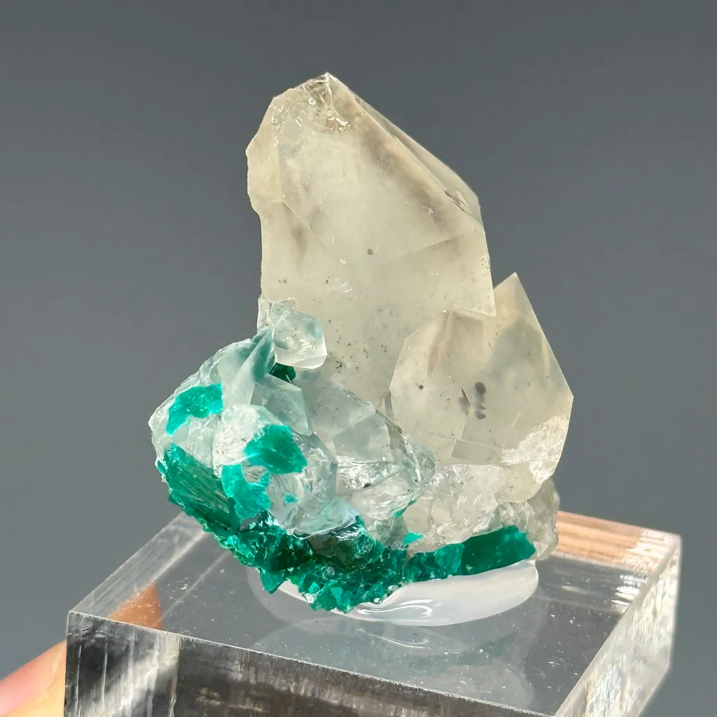 Dioptase - image 2