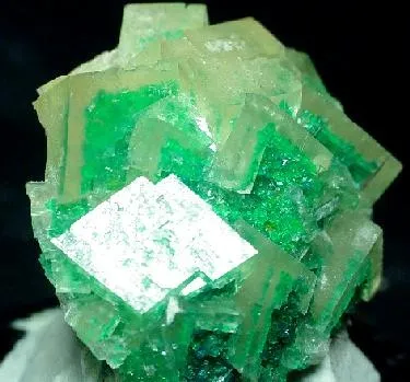 Dioptase, Calcite image