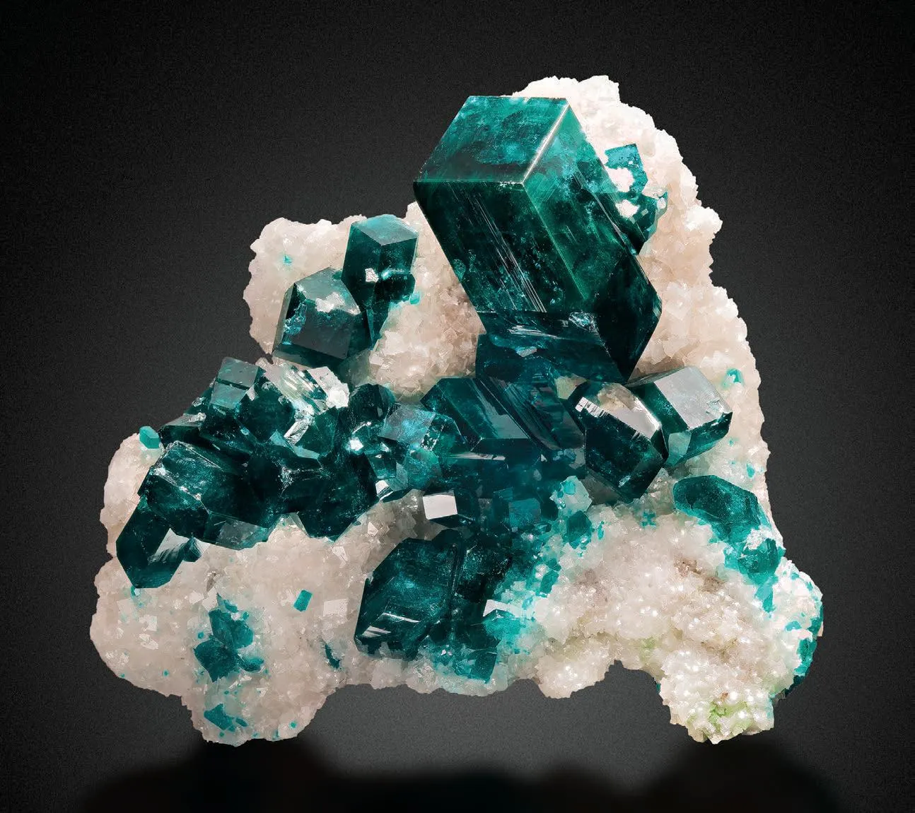 Dioptase, Calcite - image 1