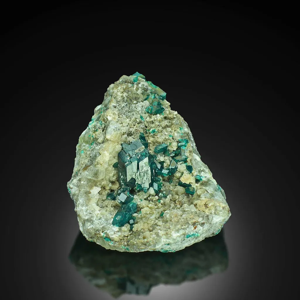 Dioptase & Calcite - image 3