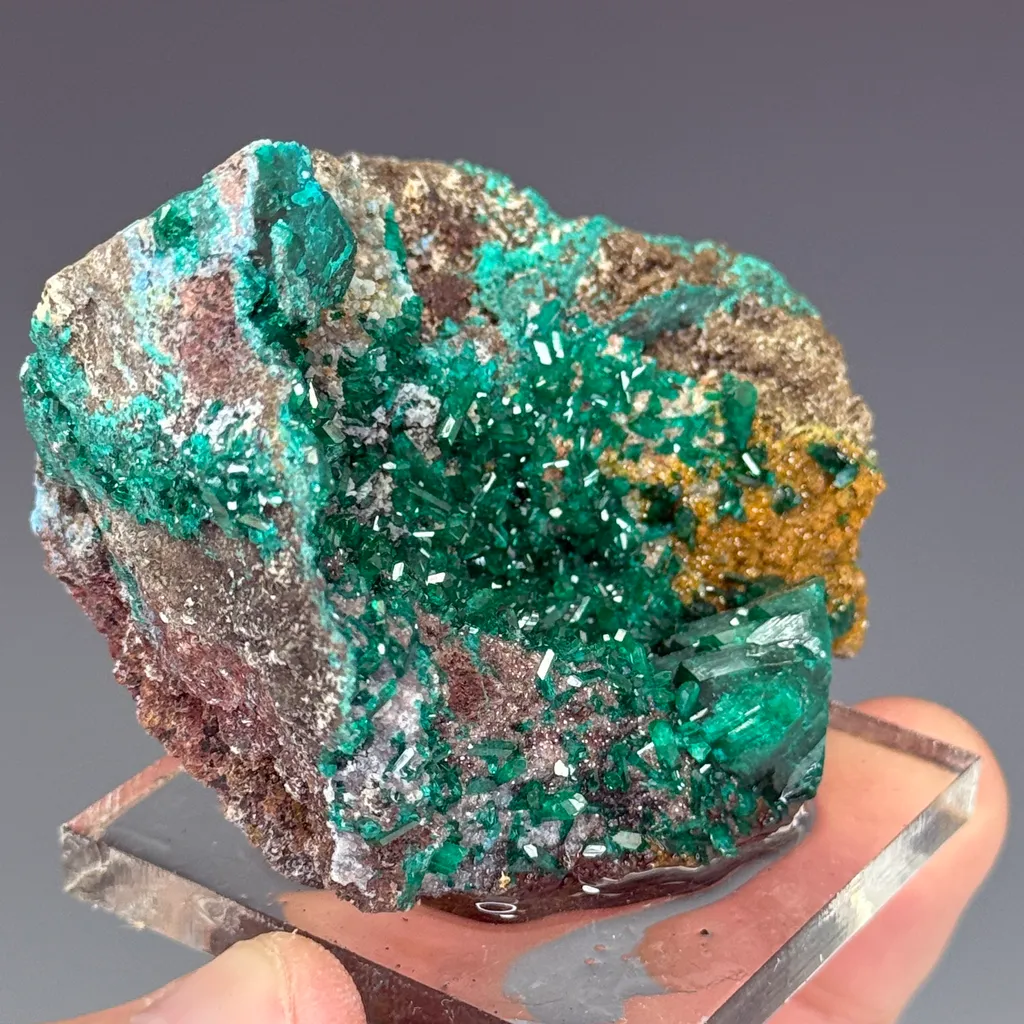 Dioptase - image 2