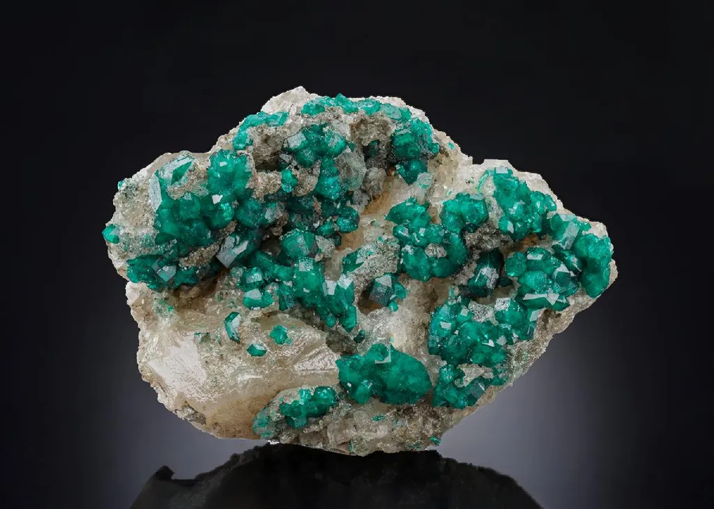 Dioptase image