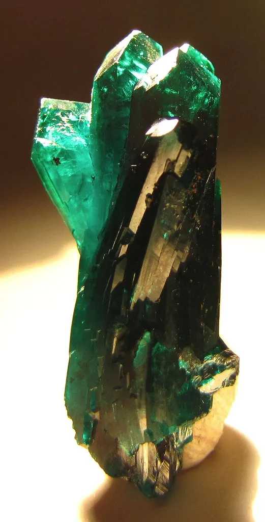 Dioptase - image 2