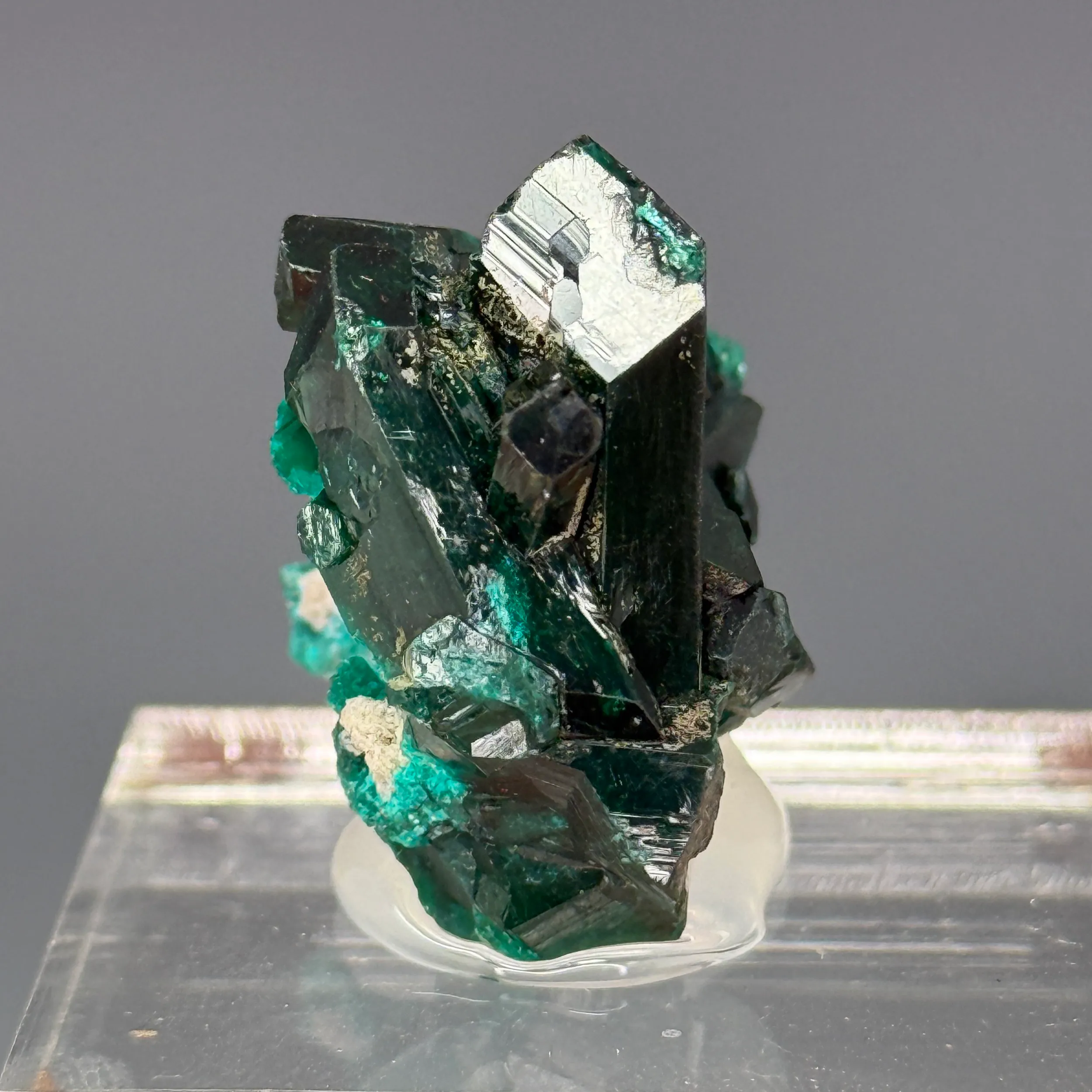 Dioptase - image 2