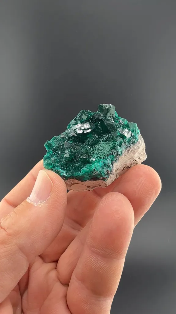 Dioptase image