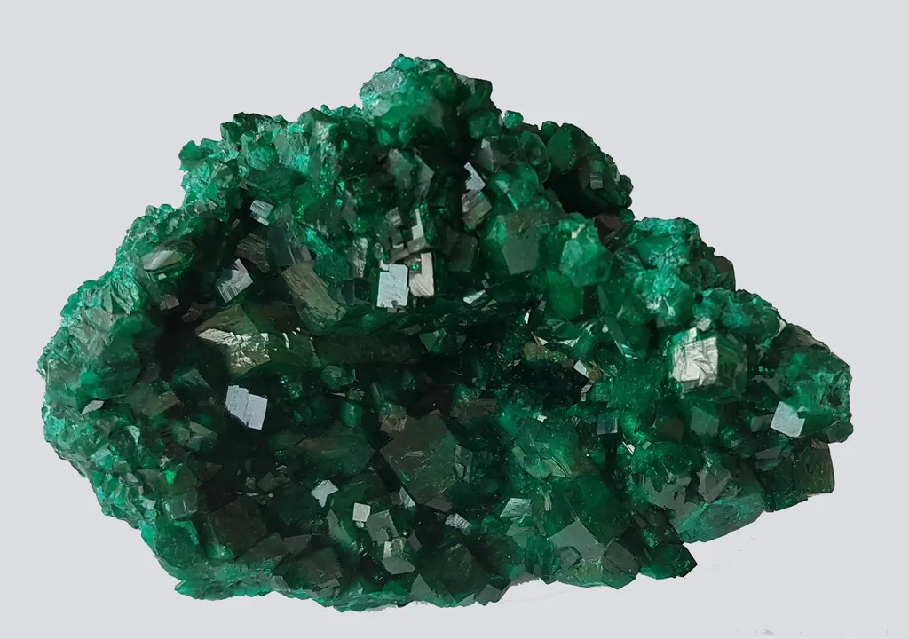 Dioptase from DR Congo image