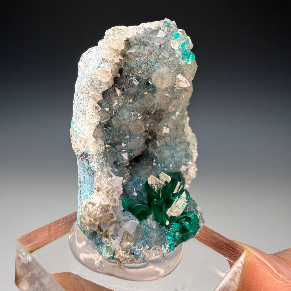 Dioptase from Mindouli, Mindouli District, Pool Department, Republic of the Congo - image 3