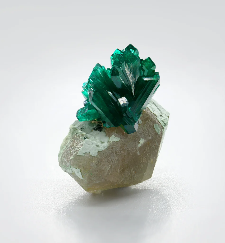 Dioptase from Namibia, Kunene Region, Kaokoveld Plateau image