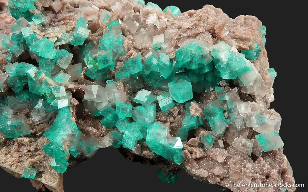 Dioptase in Calcite - image 11